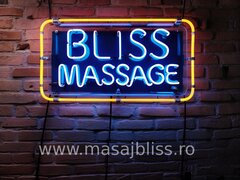 Maseuza masaj erotic sector 2, program 11-21 de L-V